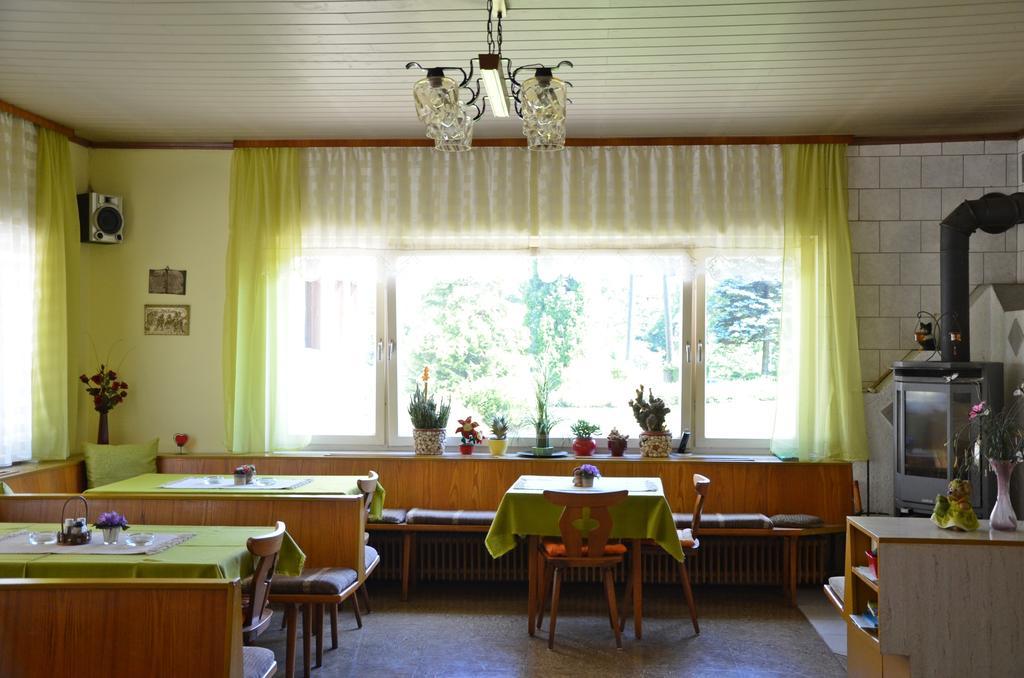 Gasthof-Pension Karawankenblick Pörtschach am Wörthersee Eksteriør billede
